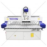 Router CNC com estrutura rígida
