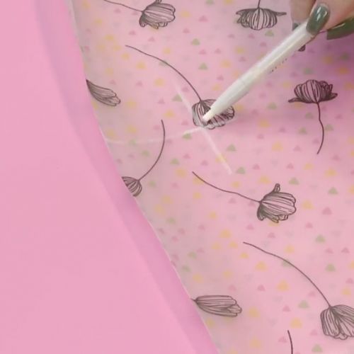 Bolsa e nécessaire com material sintético ()