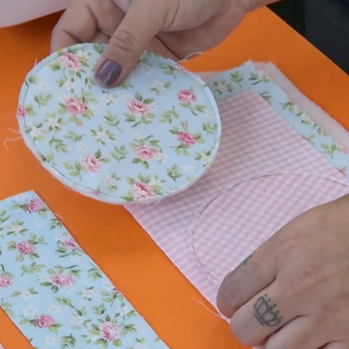 papel higiênico ()a