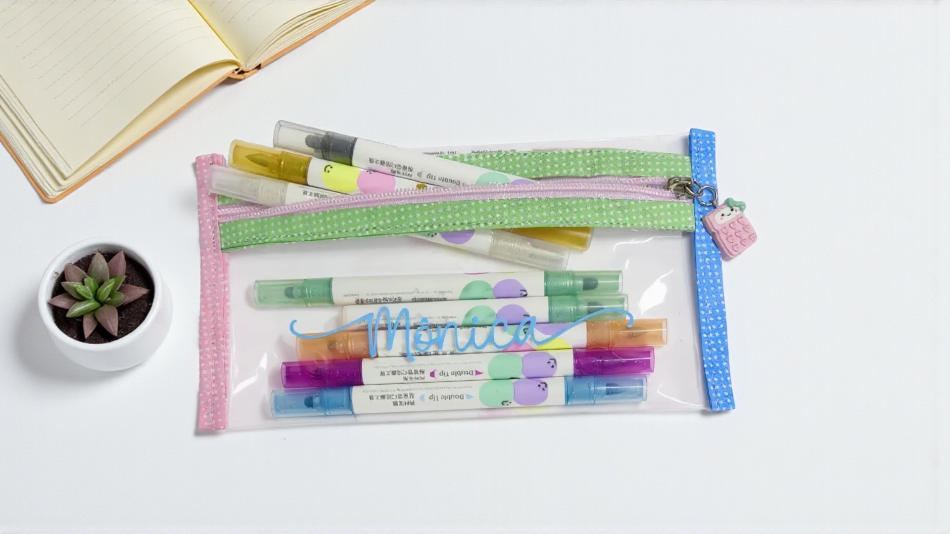 Estojo com plástico PVC